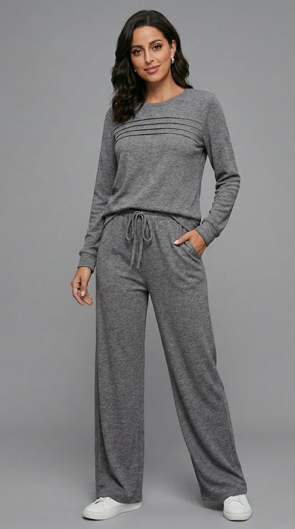 Serene Lounge Set – Soft Top & Drawstring Pants